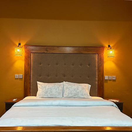 Njiro Legacy Hotel Аруша Екстериор снимка