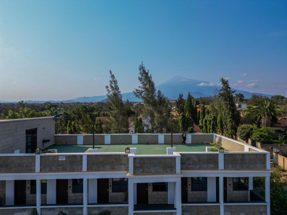 Njiro Legacy Hotel Аруша Екстериор снимка