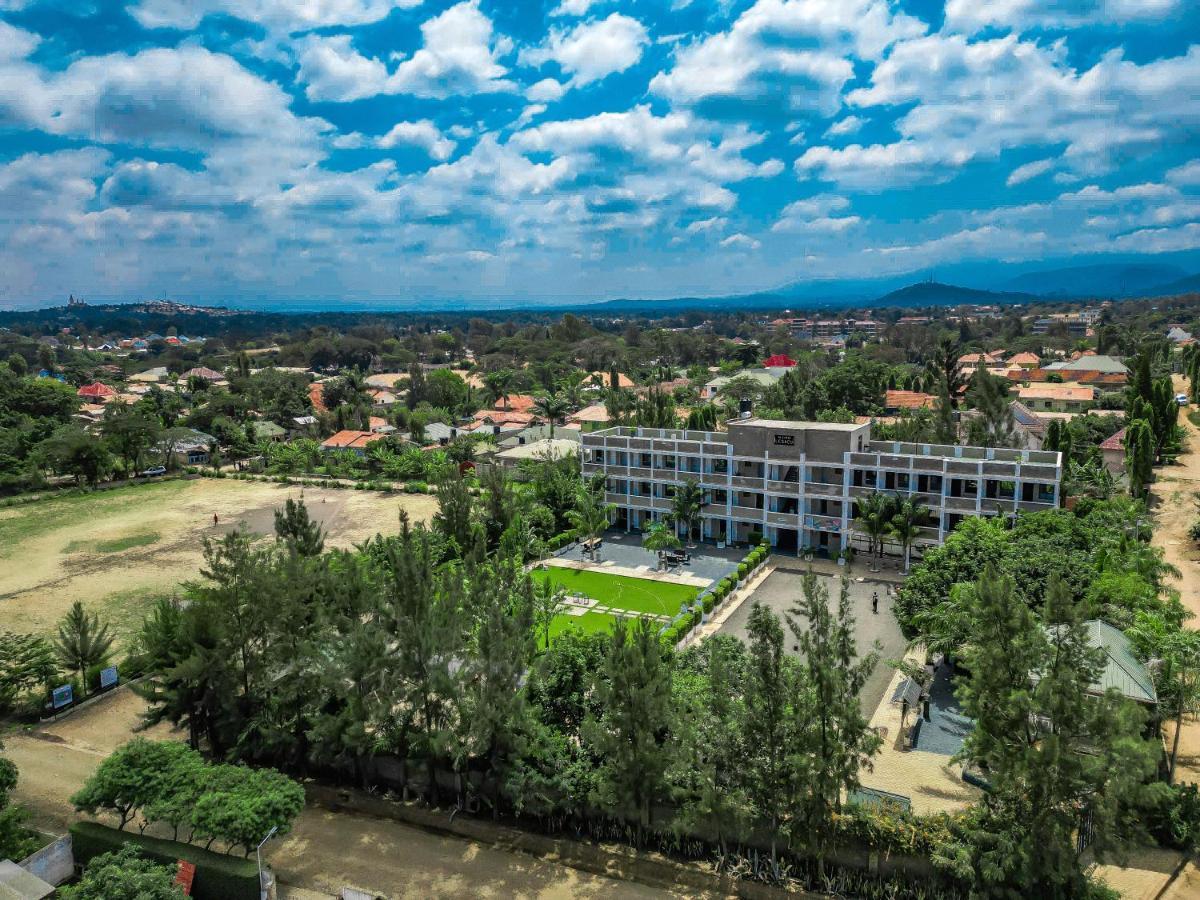 Njiro Legacy Hotel Аруша Екстериор снимка